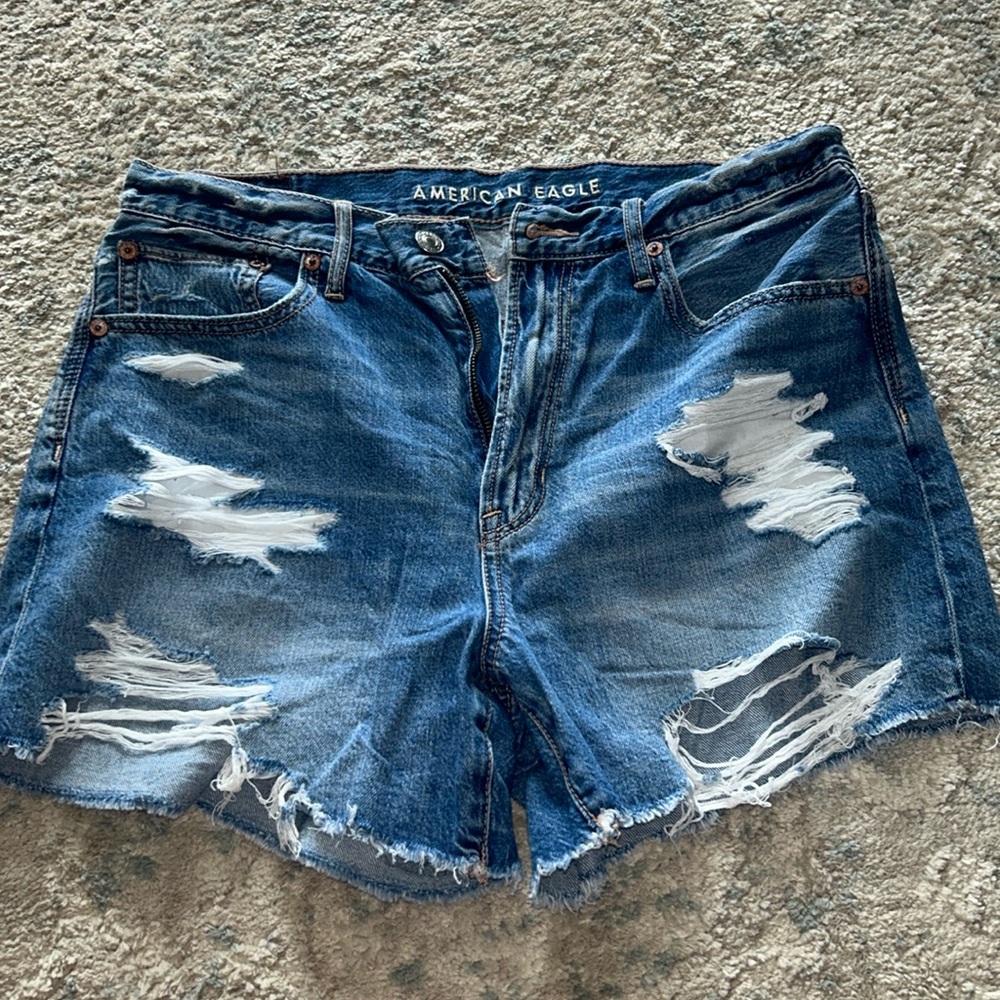 ✨AE 90s Boyfriend Short